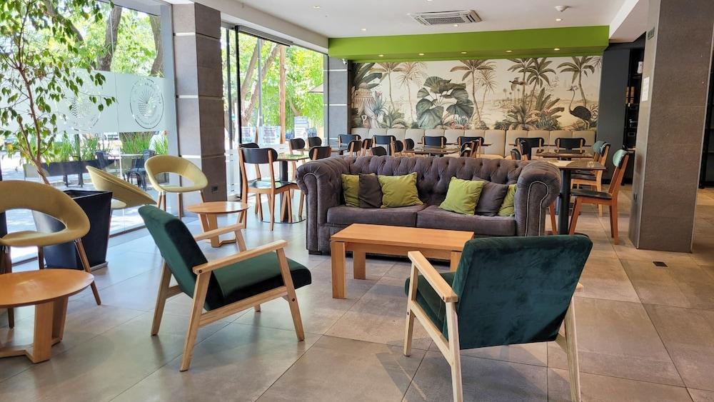 Soltigua Apart Hotel Mendoza