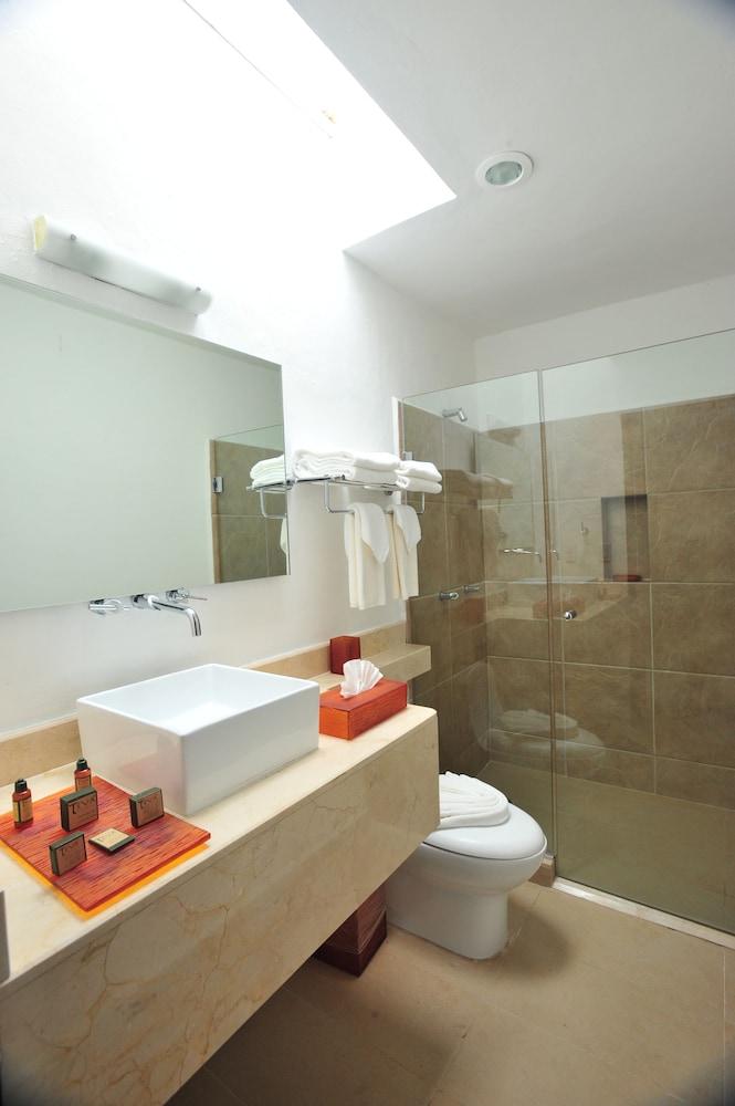 Bambu Suites - Near Quinta Avenida