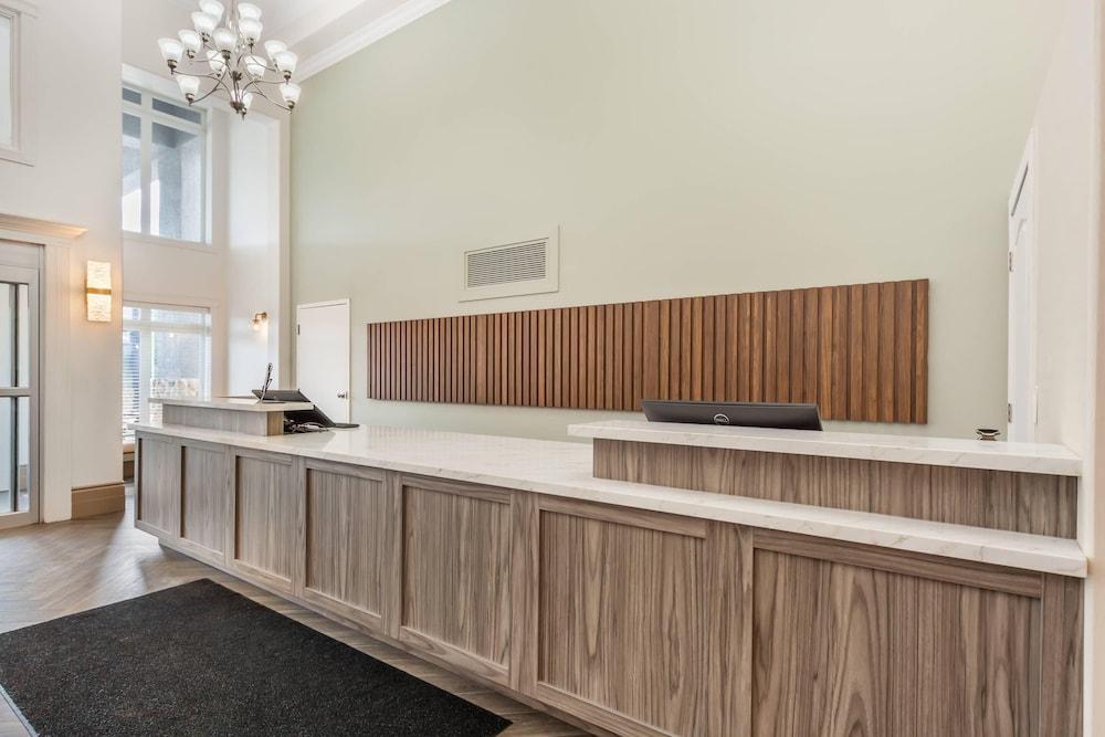 Velora Hinton, an Ascend Collection Hotel