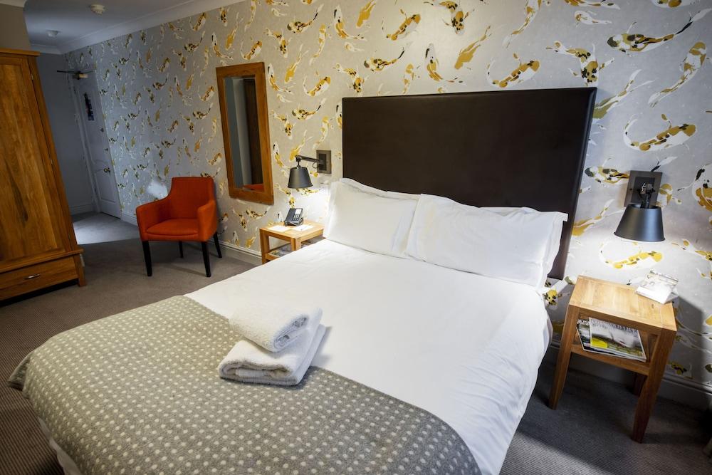 Stonehouse Court Hotel