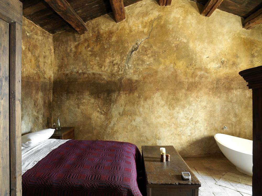 Sextantio Albergo Diffuso