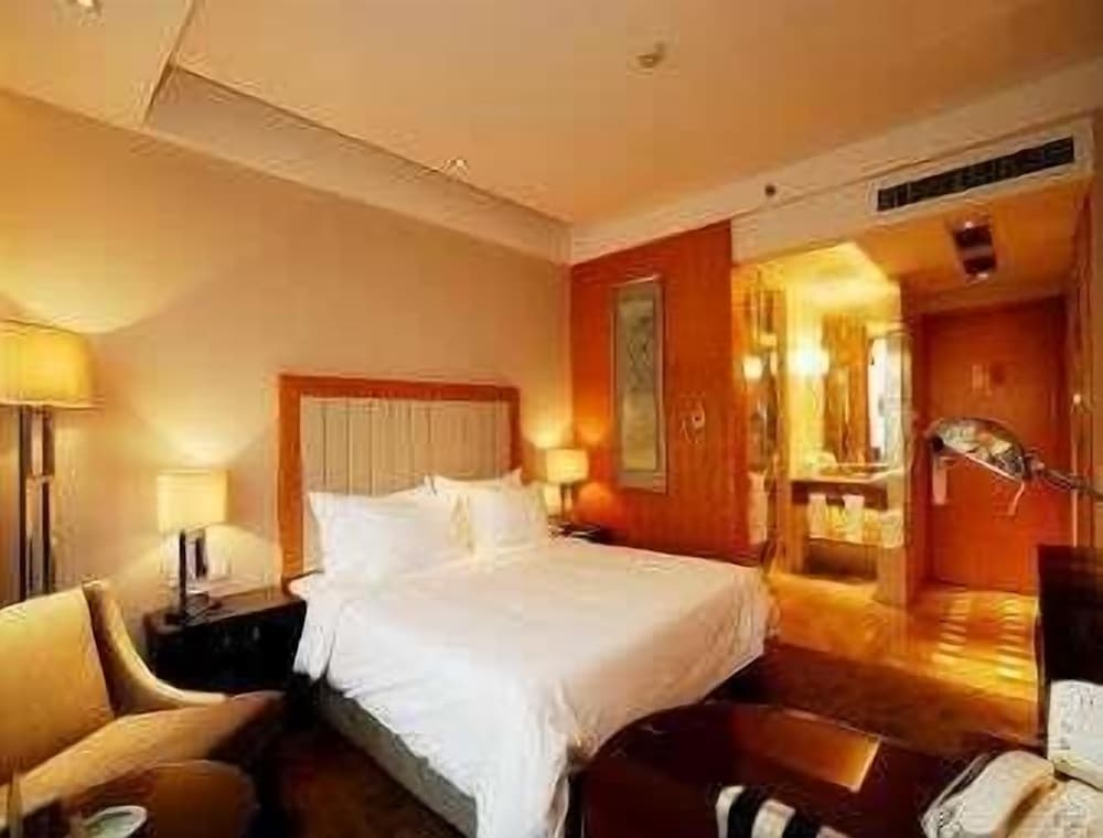 Ramada Yangzhou Casa