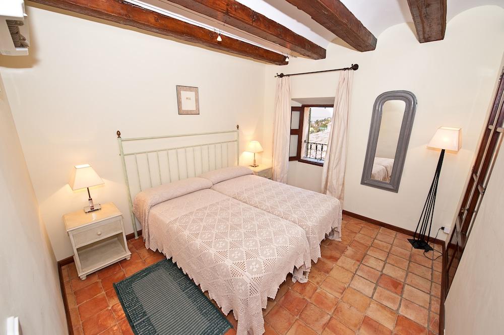 Hotel y Apartamentos DES PUIG