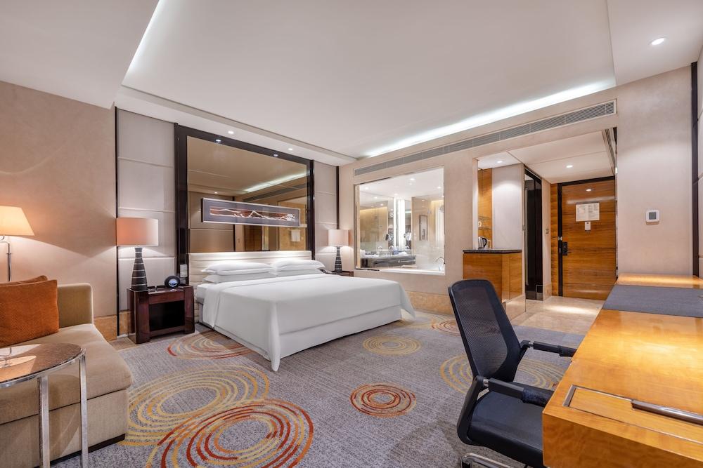 Sheraton Zhongshan Hotel