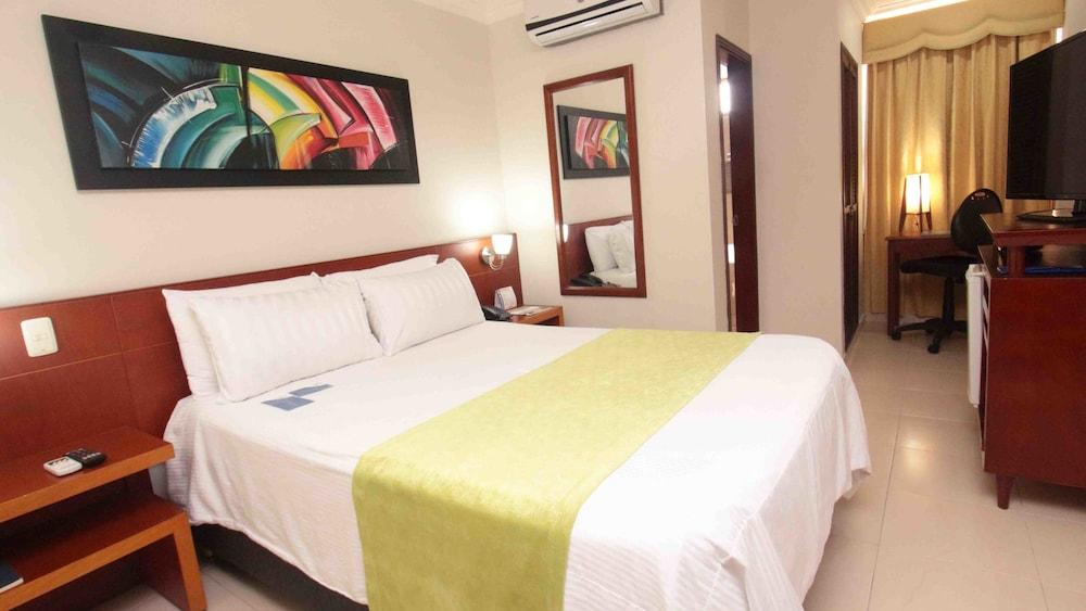 Howard Johnson Hotel Versalles Barranquilla