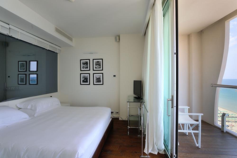 Excelsior Hotel, SPA & Lido - Preferred Hotels & Resorts