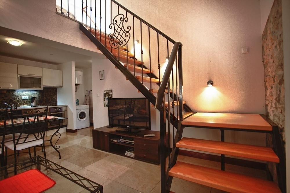 Dalmatian Apartments