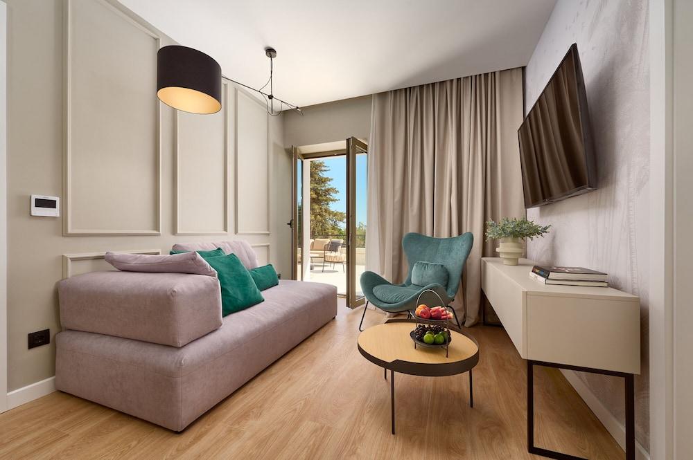 Hotel Moeesy Blue & Green Oasis - Adults Only