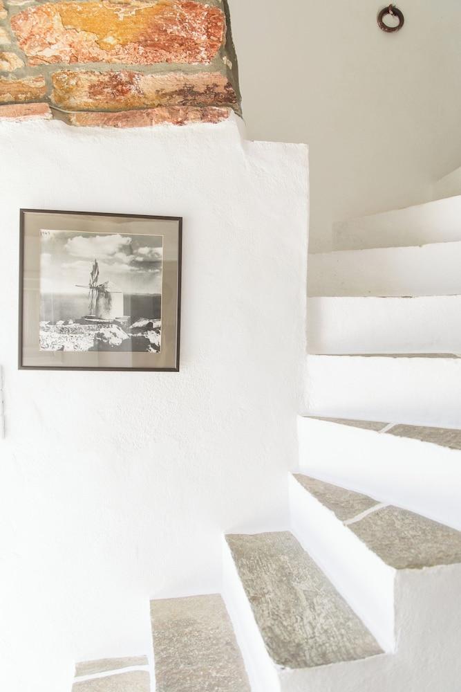 Windmill Bella Vista