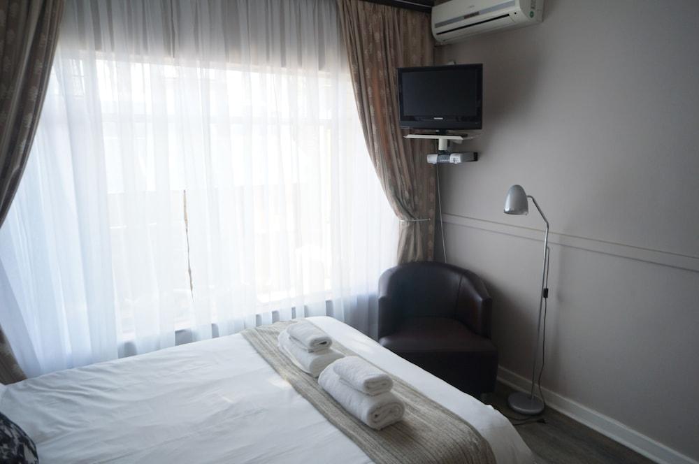 314 on Clark Guest House