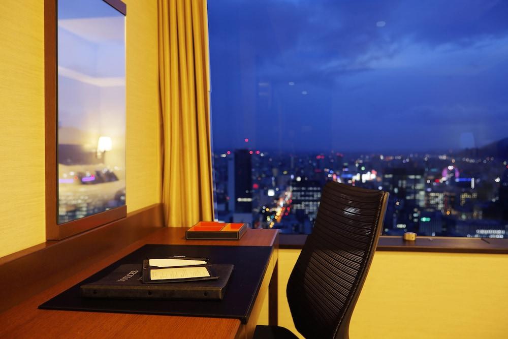 JR Tower Hotel Nikko Sapporo