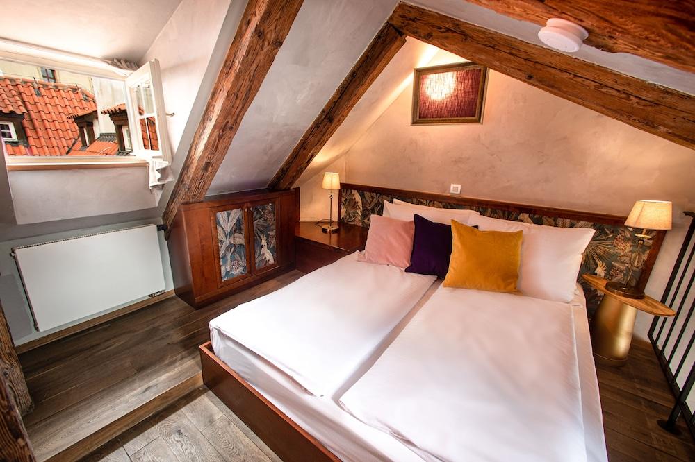 Miss Sophie's Charles Bridge