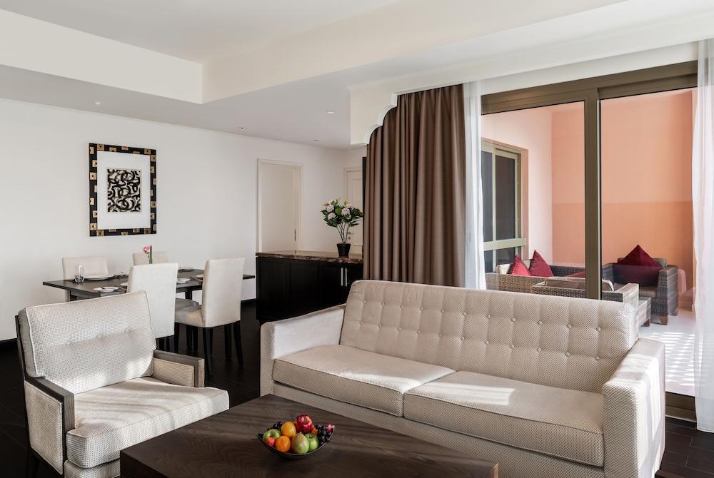 Oaks Ibn Battuta Gate Dubai