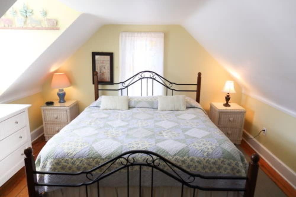 Beauclaires Bed & Breakfast Inn