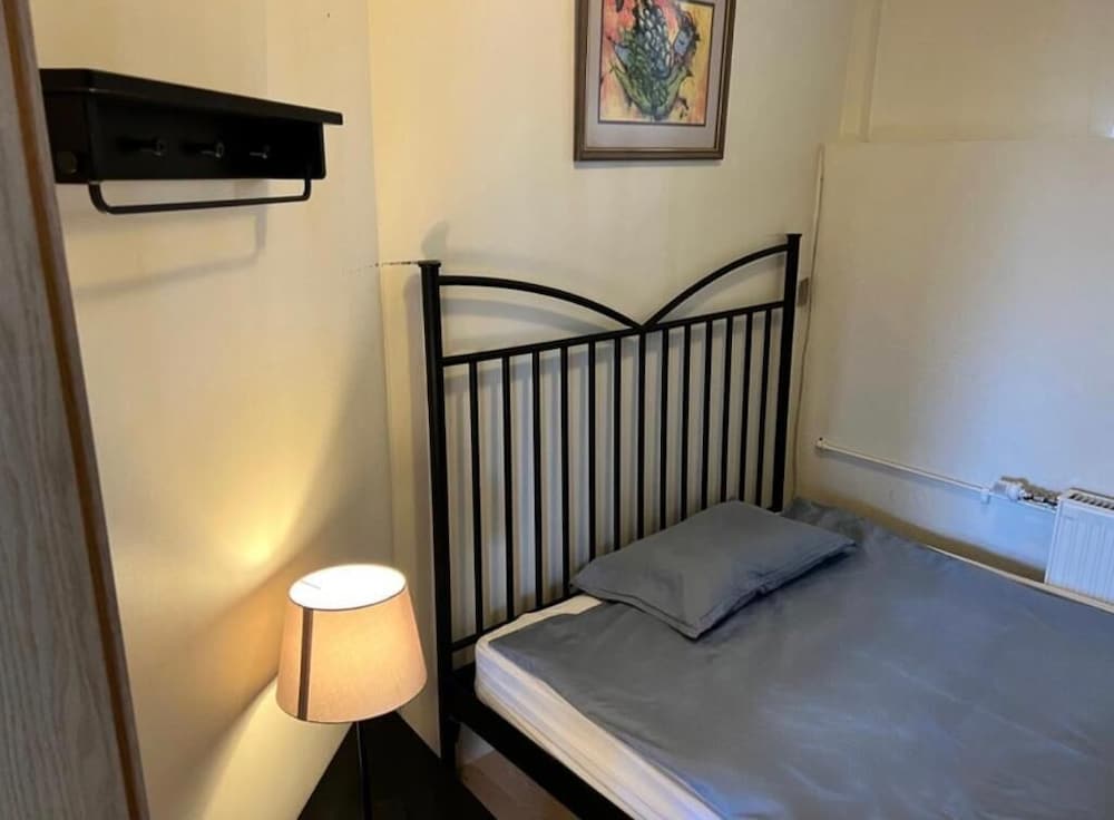 Reykjavik Peace Center - Guesthouse