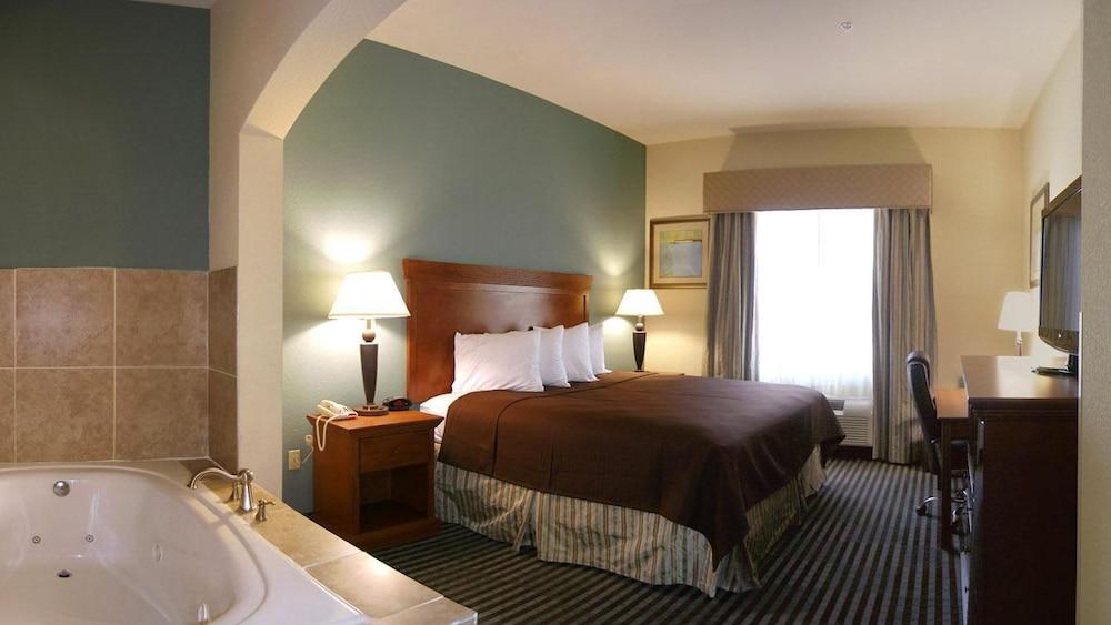 Quality Inn & Suites - Marlin