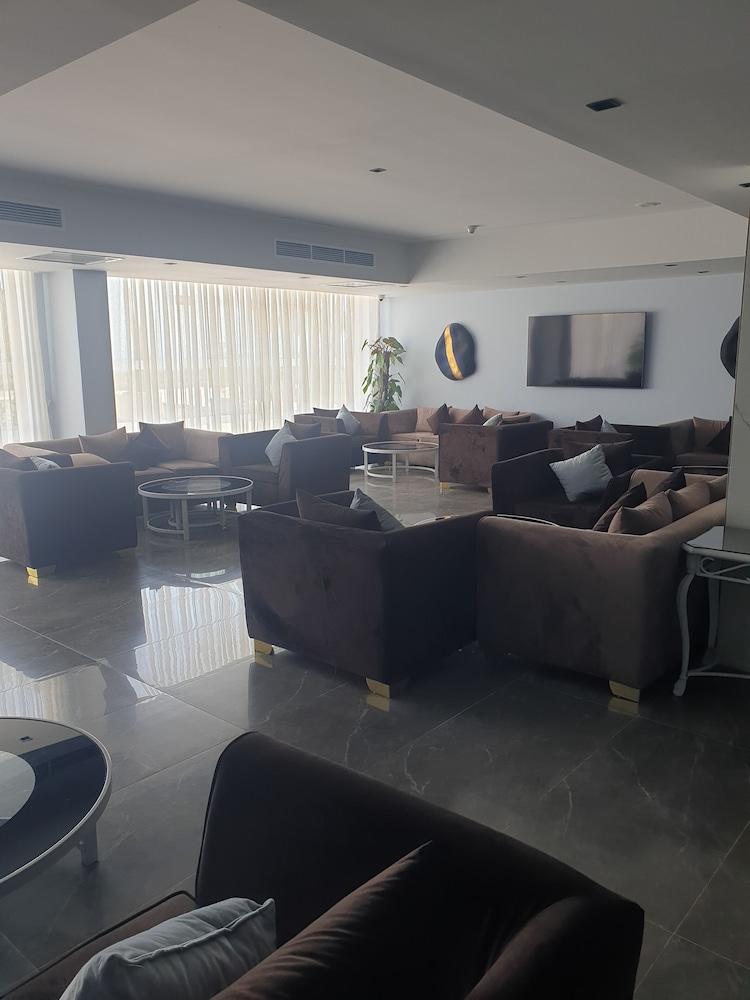 Porto Sokhna Hotel & Spa