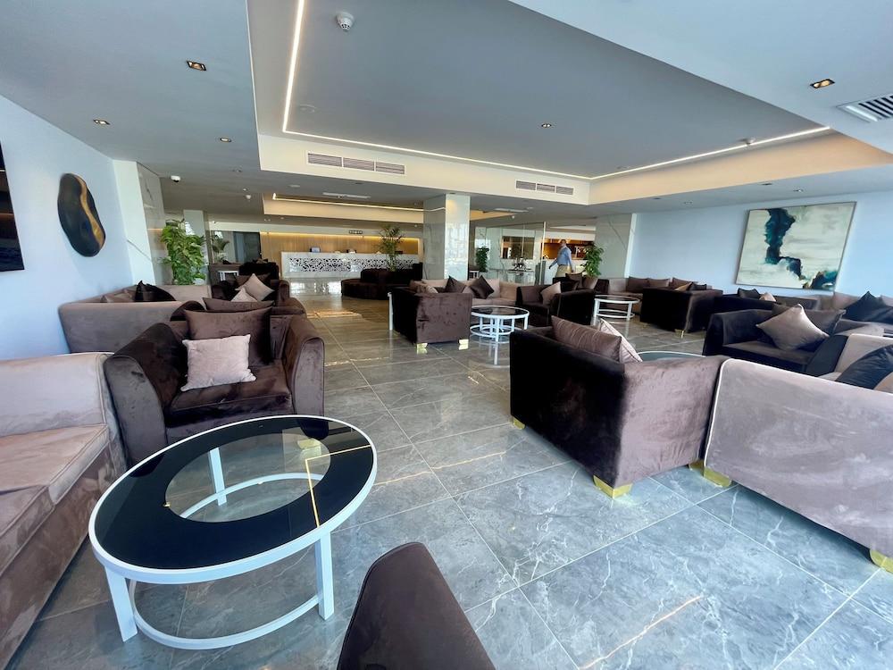 Porto Sokhna Hotel & Spa