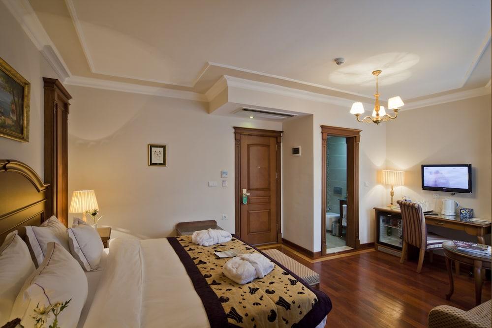 GLK PREMIER The Home Suites & Spa - Boutique Class