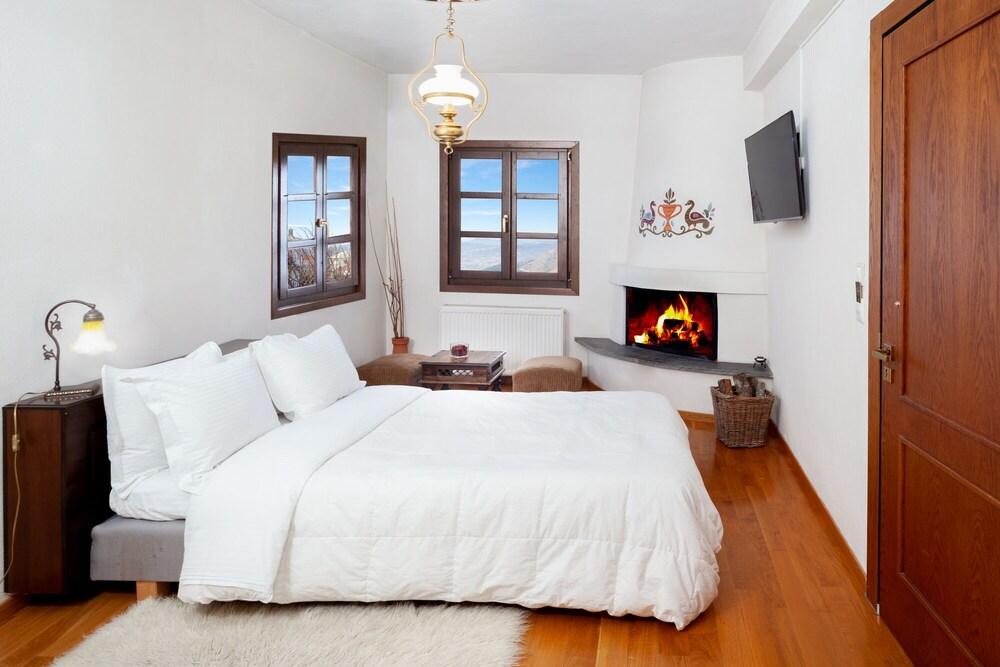 Erofili Hotel and Suites