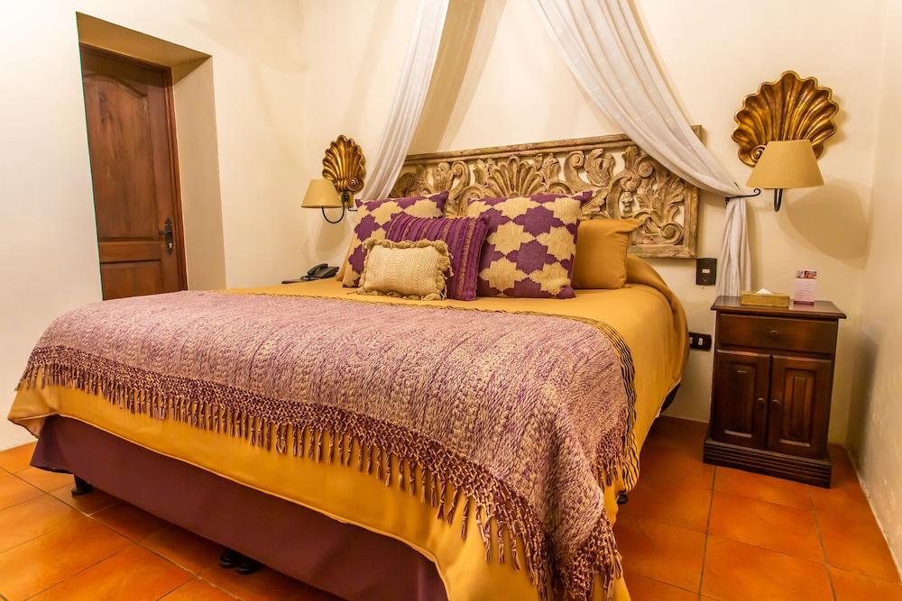 Los Pasos Boutique Hotel & Spa