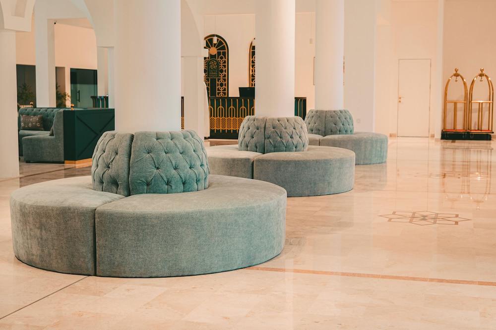 Al Sawadi Beach Resort & Spa