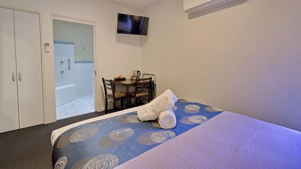 Tranquilles Bed and Breakfast