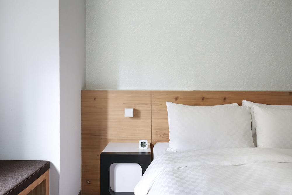 Dandy Hotel Daan Park Branch