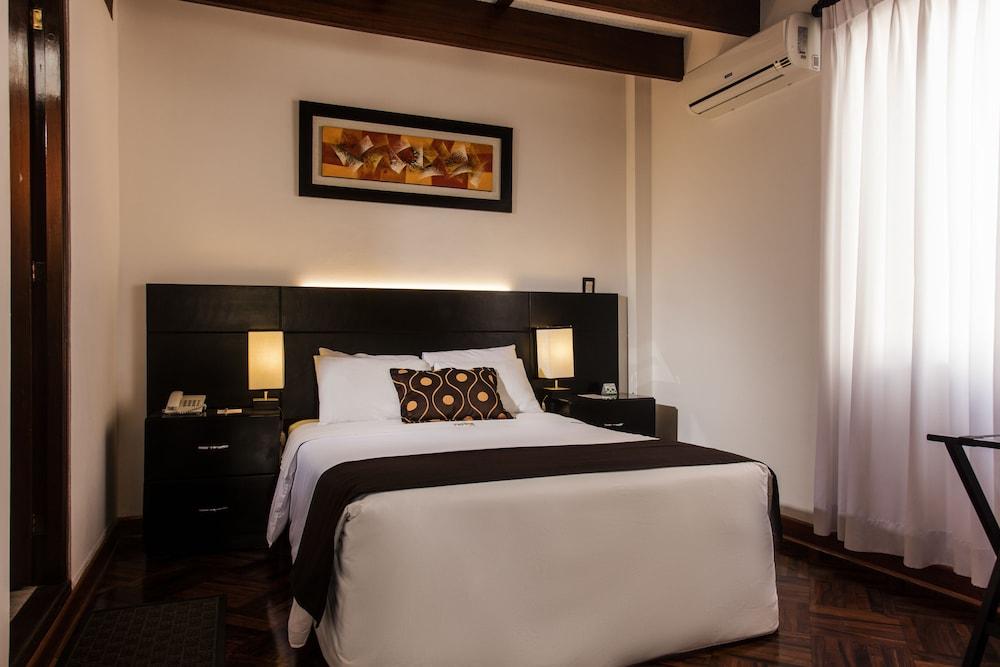 Hotel Ferre De Ville