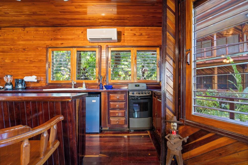 Tambor Tropical - Adults Only