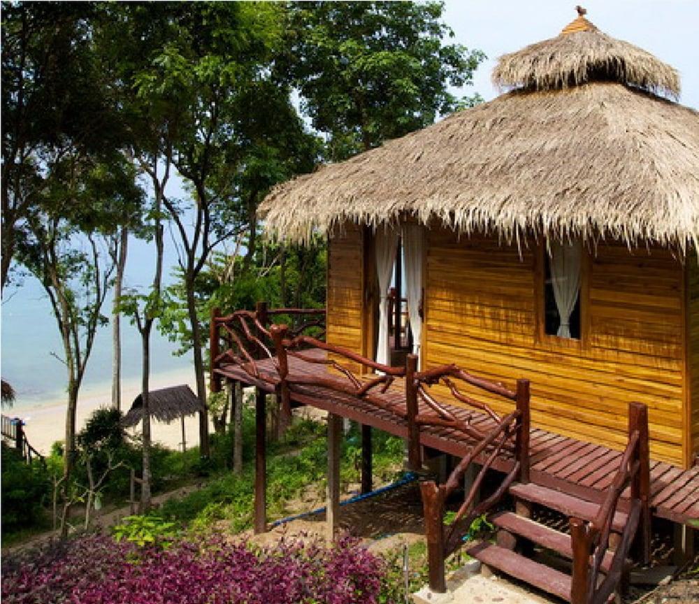 Koh Jum Resort