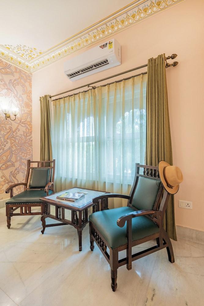 Suryaa Villa - A City Centre Hotel