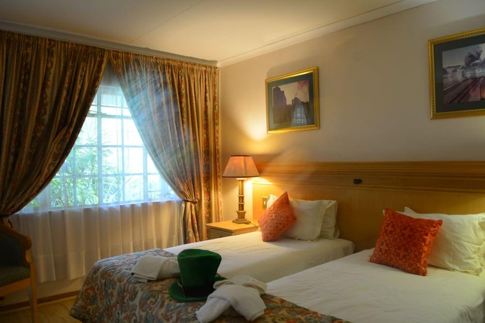 Shamrock Arms Guest Lodge