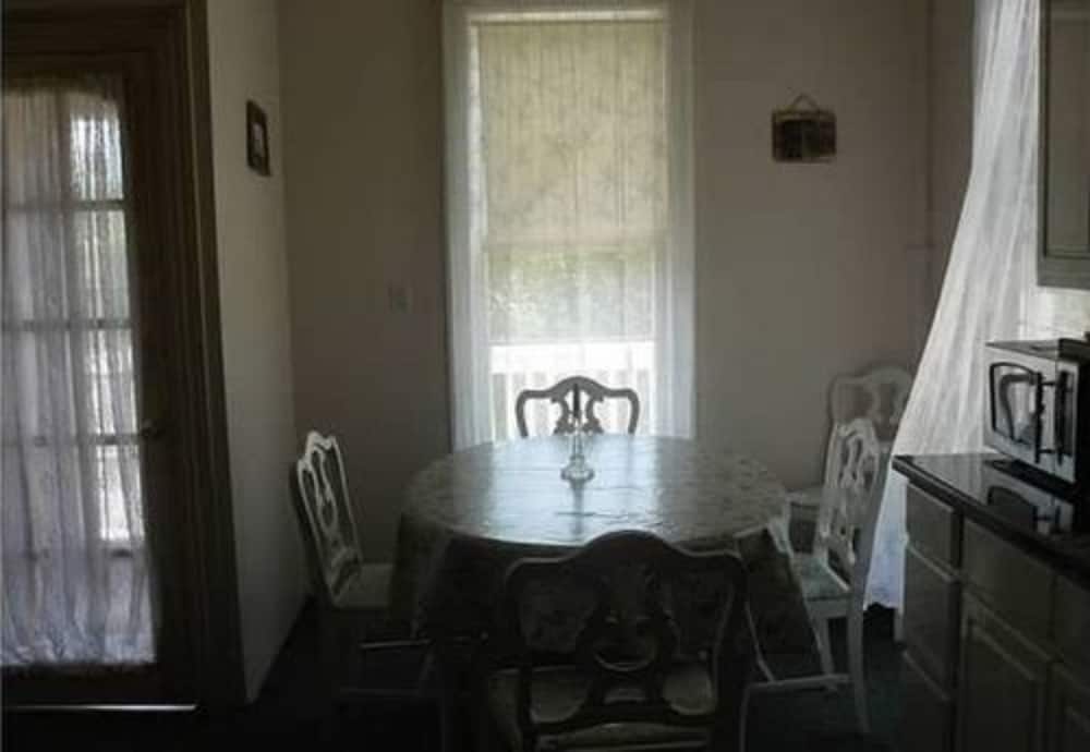 Walden on the Pond Hotel