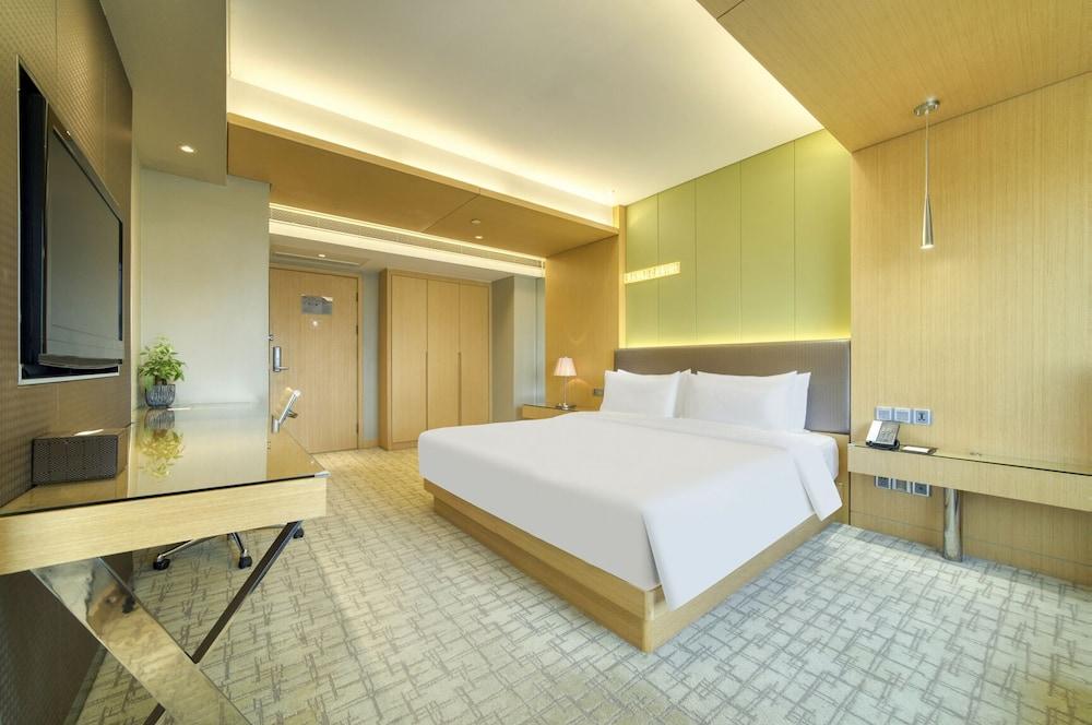 Hangzhou Tower Hotel