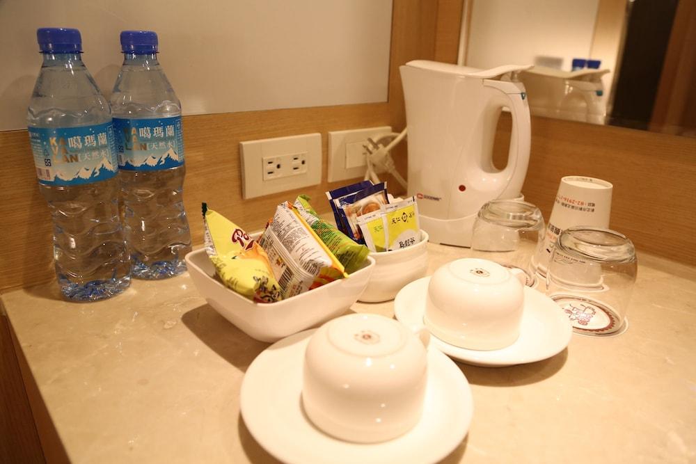 New California Hotel