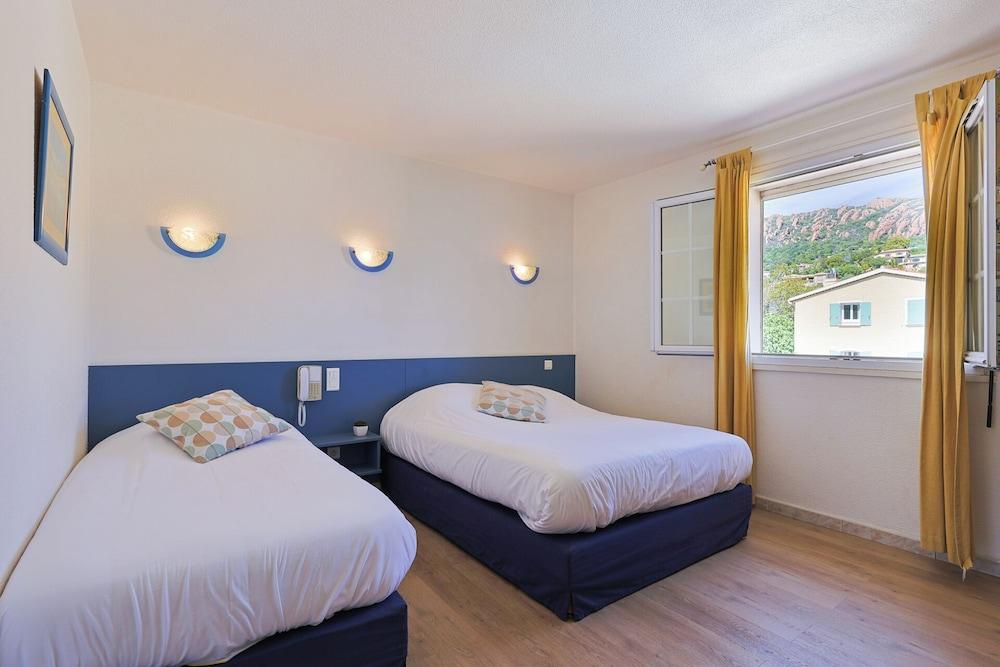 Logis Hotel l'Esterella