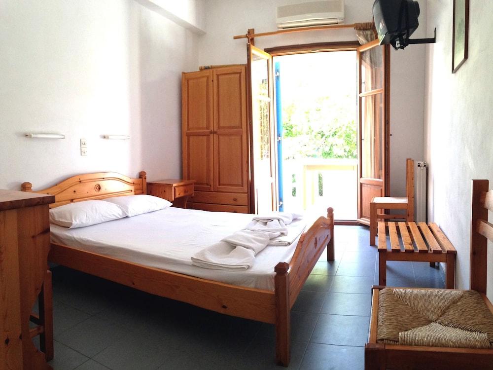 Hotel Helliniko - Adults Only