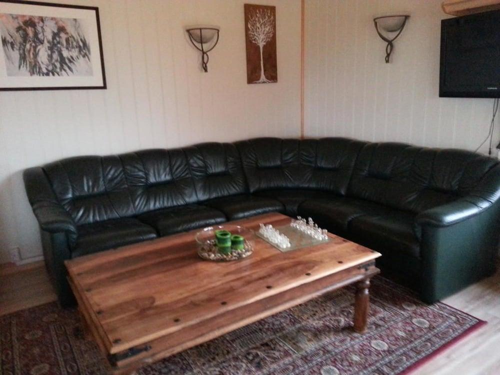 Skálinn between Gullfoss and Geysir – Myrkholt Farm