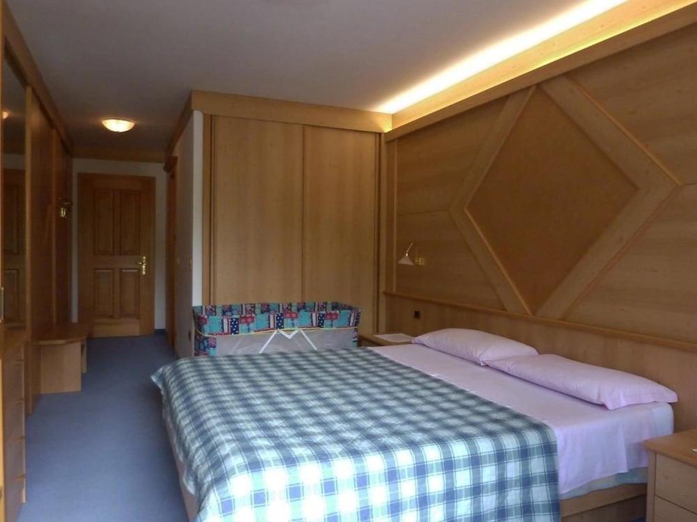 Appartamenti Majon Sotroi