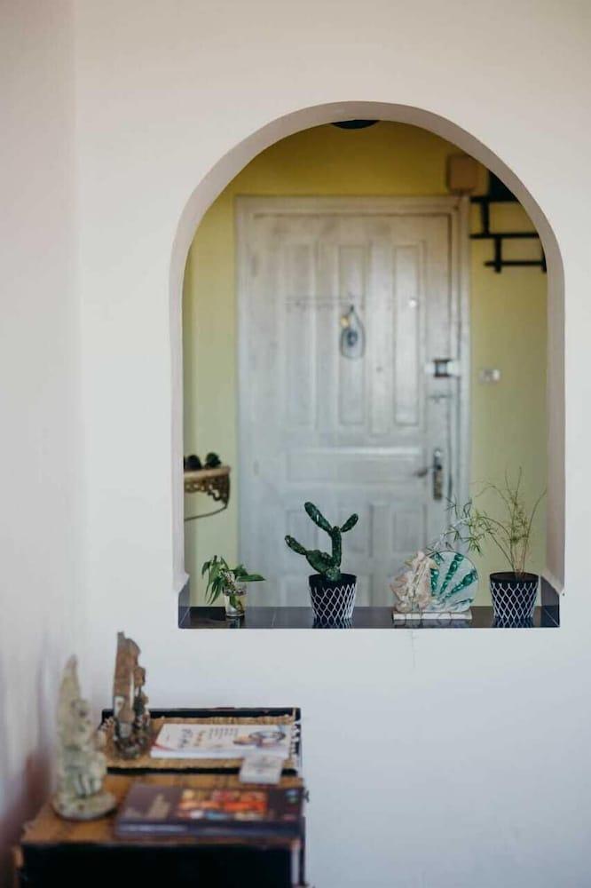 Seaview beach apartment 2 bedrooms