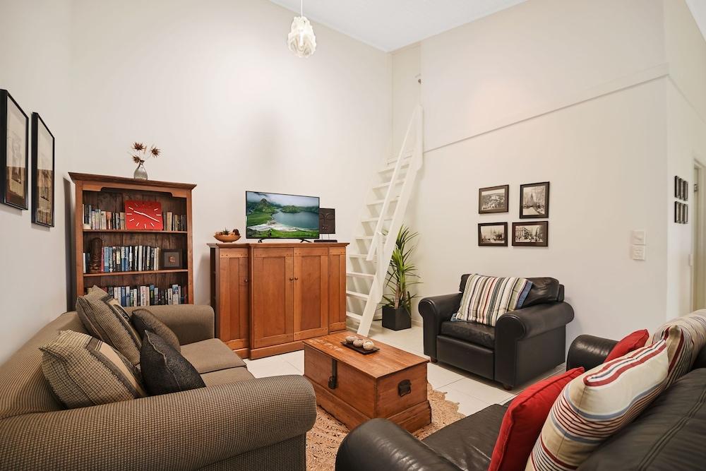 Nobs -1/44 Peregian Esplanade