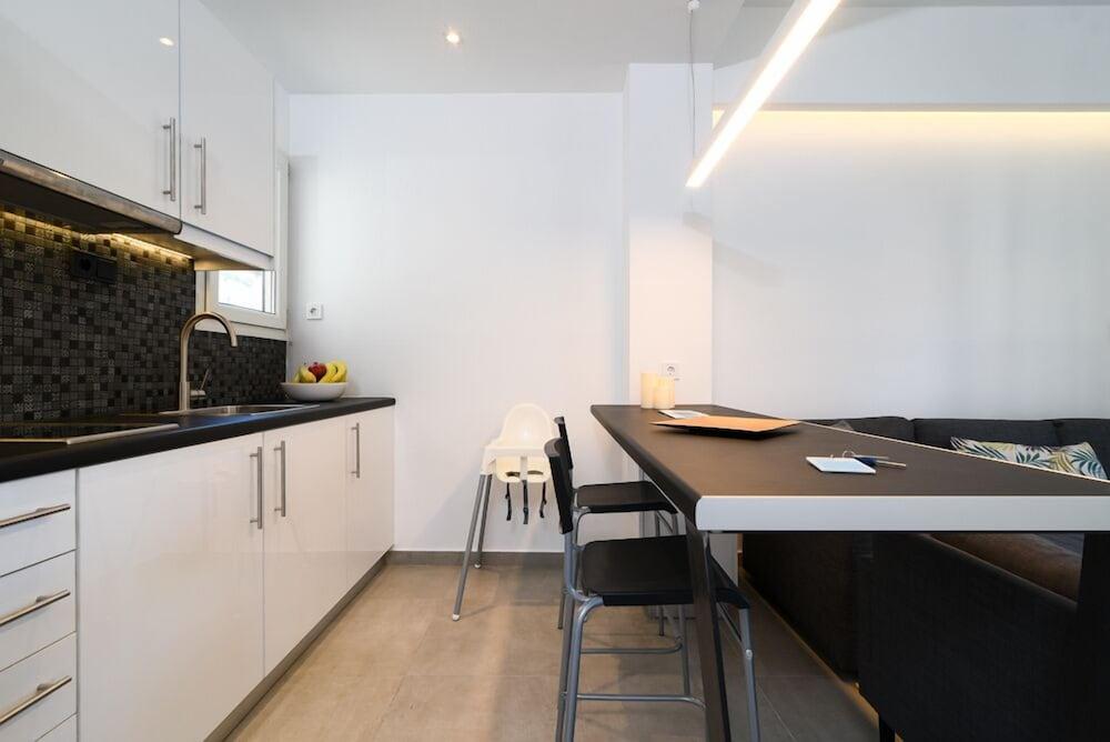 45m2 homm Renovated Flat in Neos Kosmos Roumpesi str