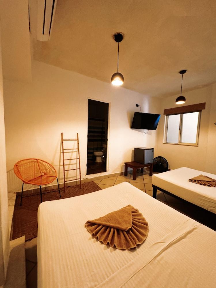 3B| Wellness Hotel & Hostel