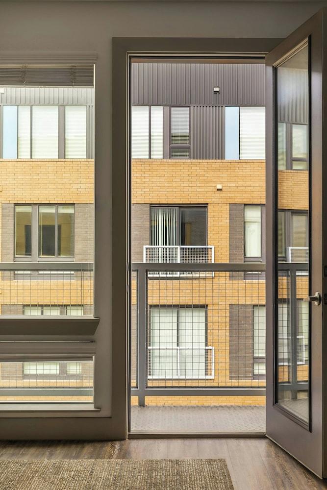 Sonder by Marriott Bonvoy East 5th Apartments East Austin