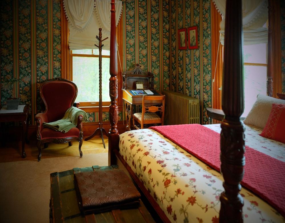 Guilford Bed and Breakfast