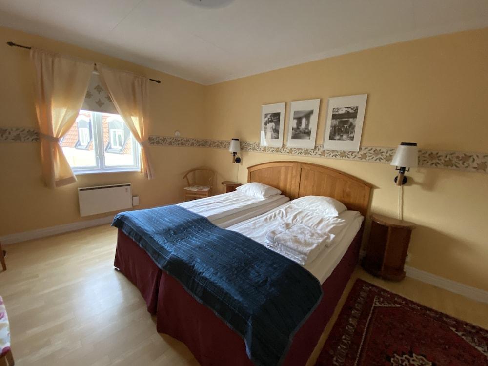 Broby Gästgivaregård