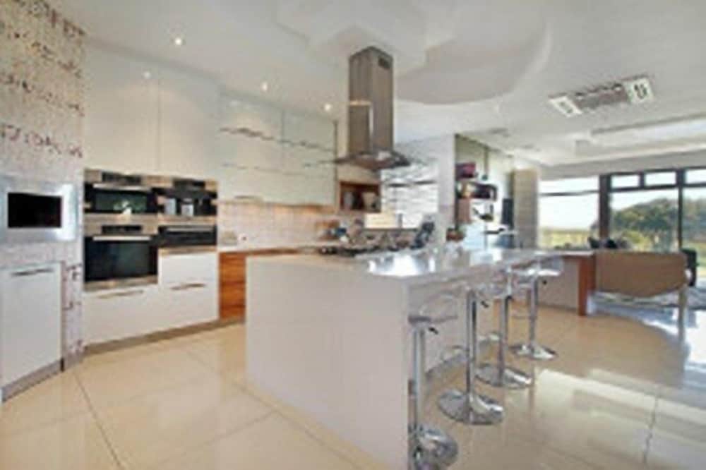 Luxury Vacation Villa