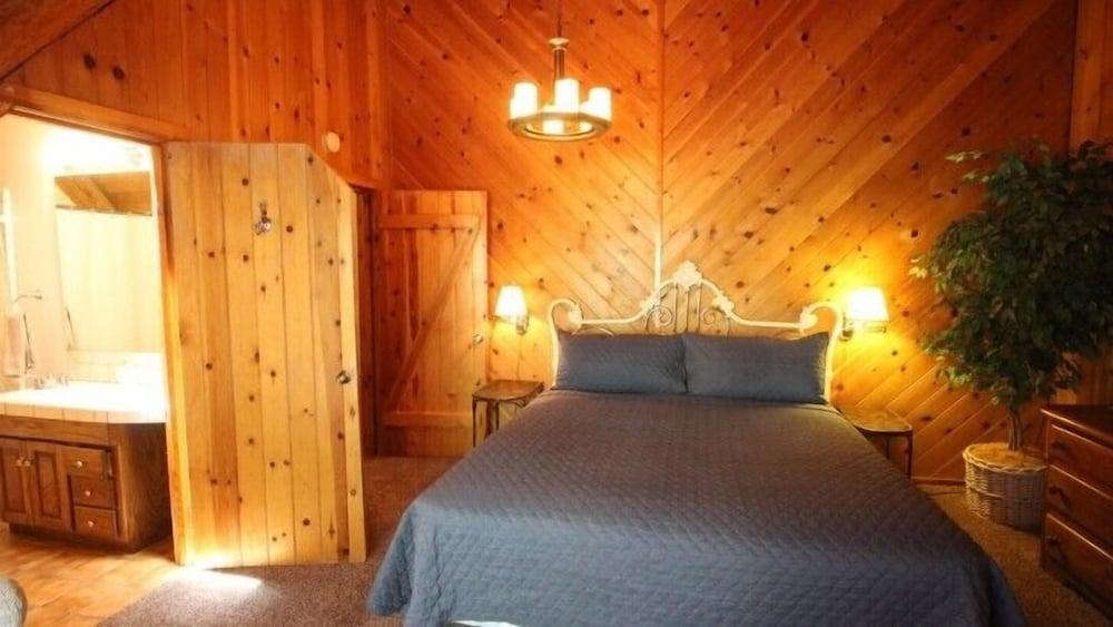 Scenic Wonders Tioga Logs 3 Bedrooms