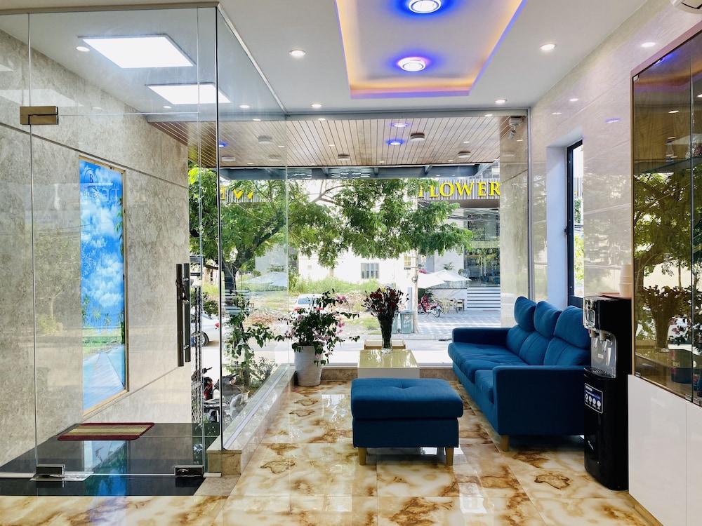 Blue S Hotel & Apartment